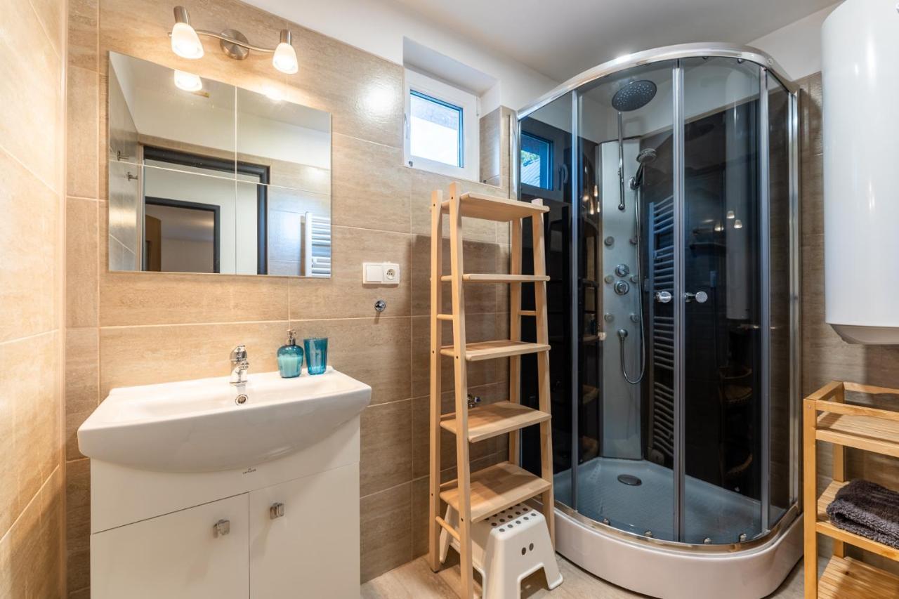 Apartman Liska V Peci - Apartmanovy Dum Horalka, Pec Pod Snezkou Εξωτερικό φωτογραφία